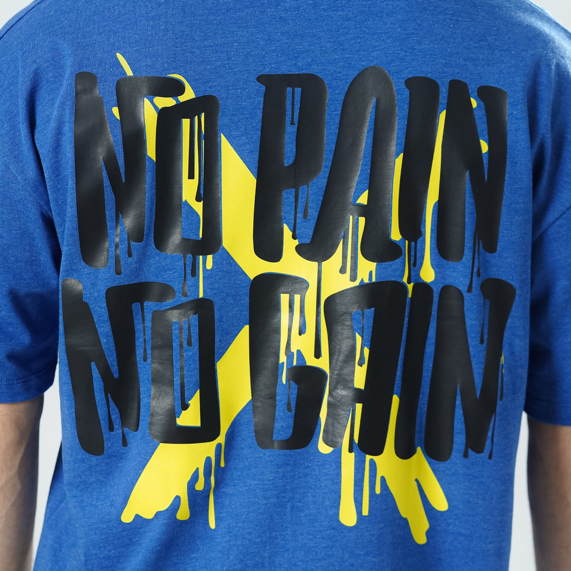 men's sports t shirts in pakistan